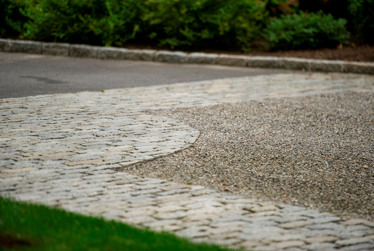 The LaurelRock Company - Residential Landscaping in CT - Back Country Manor - Driveway Pavers and Pebbles