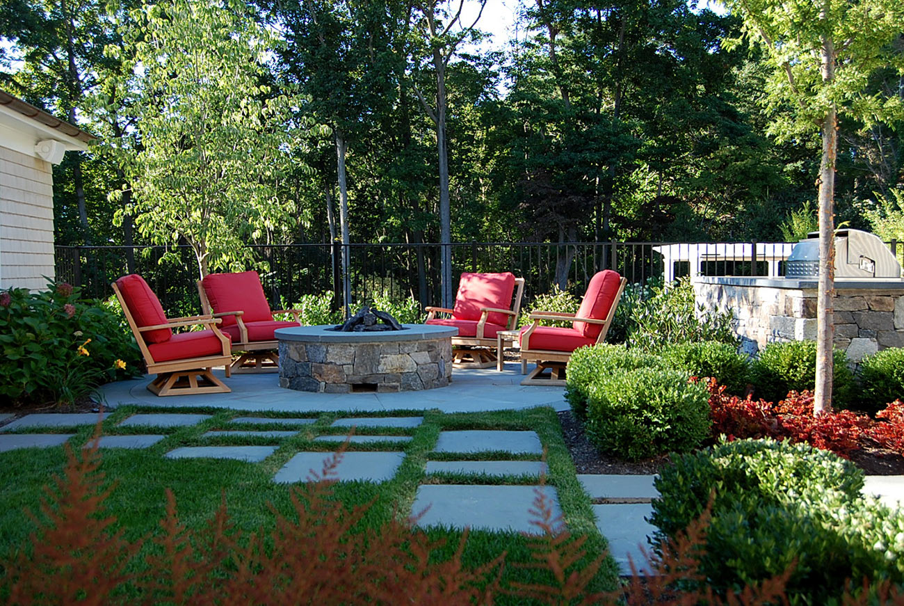 The LaurelRock Company - Residential Landscaping in CT - Sunset Ridge - Gathering Spot Around the Firepit